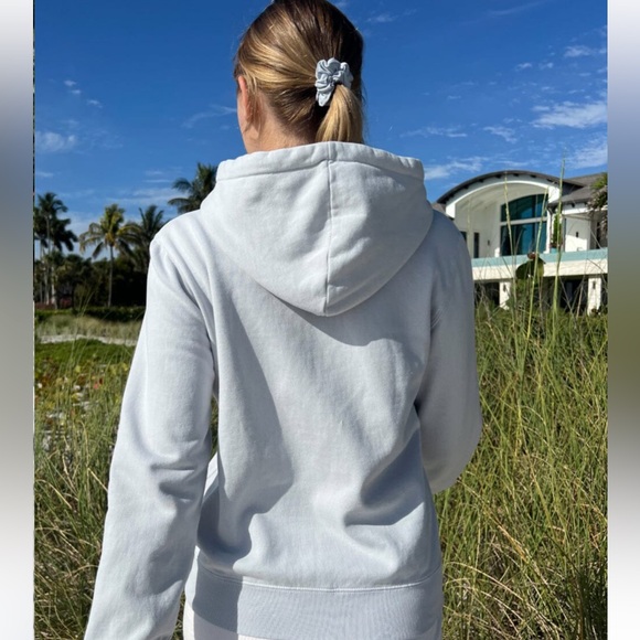 Brandy clothes - Picture 3 of 9